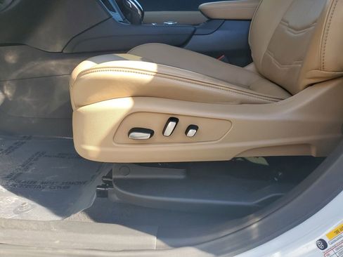 Certified 2023 Cadillac XT6 Premium Luxury w/ Platinum Package image 21