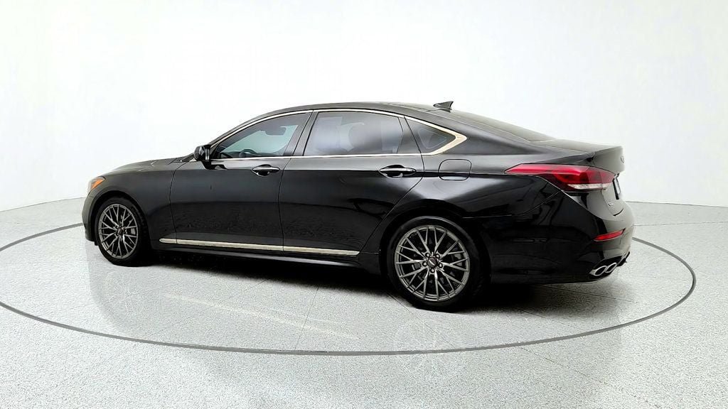 Used 2018 Genesis G80 3.3T Sport RWD image 7