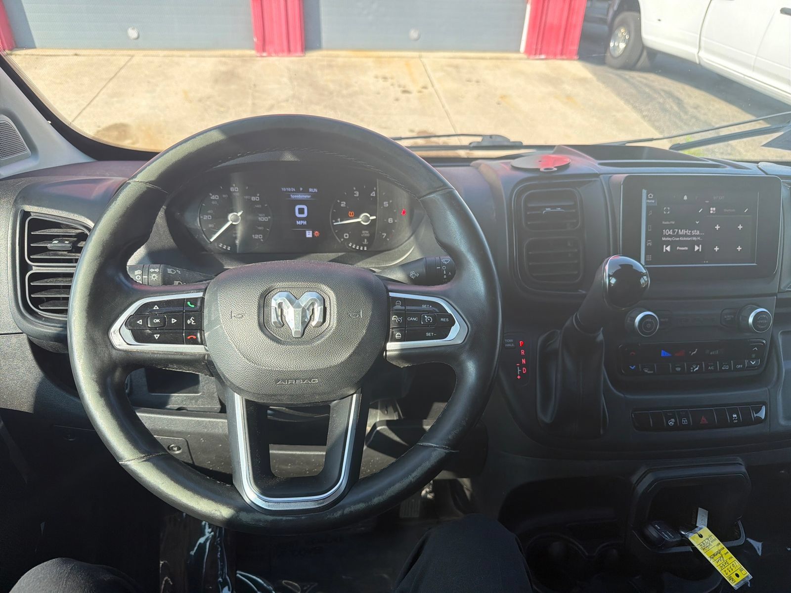 Used 2024 RAM ProMaster 2500 w/ Cold Weather Group FWD image 15