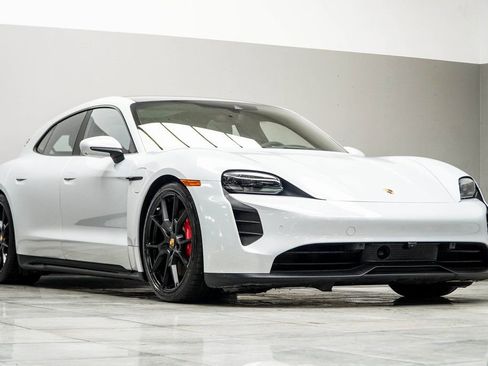 Used 2023 Porsche Taycan GTS w/ Premium Package AWD/4WD image 8