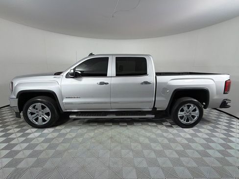 Used 2018 GMC Sierra 1500 SLT image 8