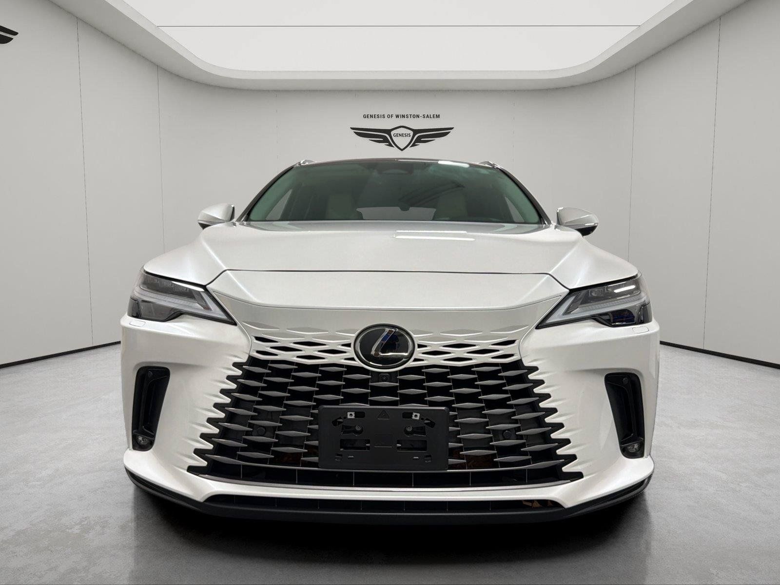 Used 2023 Lexus RX 350 FWD w/ Cold Area Package image 8
