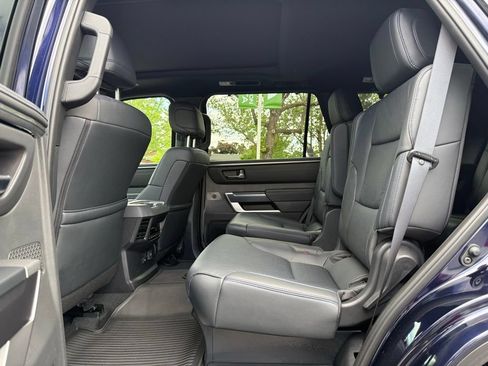 Certified 2025 Toyota Sequoia Platinum AWD/4WD image 16