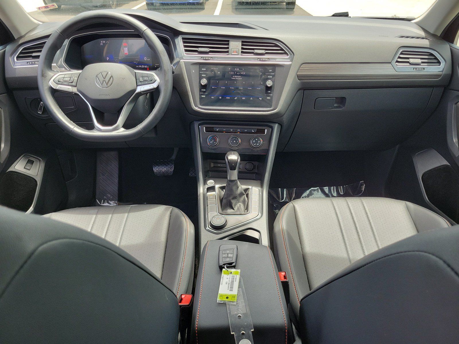 Used 2024 Volkswagen Tiguan Wolfsburg Edition w/ MDO Package, Two-Row AWD/4WD image 28