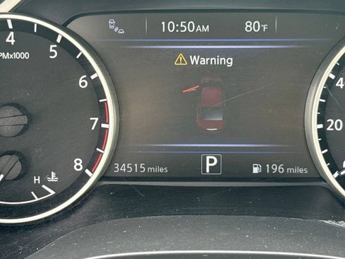 Used 2017 Nissan Maxima Platinum w/ Medallion Package FWD image 8