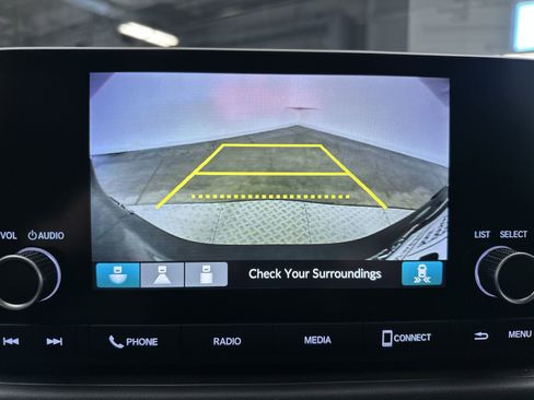 Used 2024 Honda HR-V Sport image 19