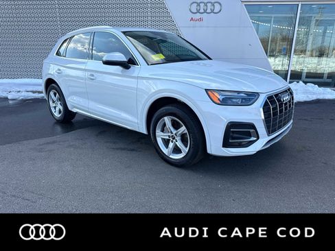 Used 2023 Audi Q5 2.0T Premium w/ Convenience Package image 1