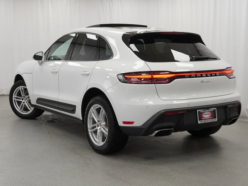 Used 2023 Porsche Macan image 14