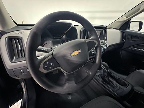Used 2022 Chevrolet Colorado W/T w/ Custom Special Edition AWD/4WD image 20