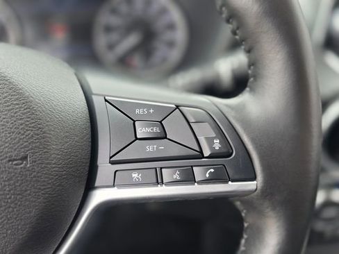 Used 2025 Nissan Sentra SV w/ All-Weather Package FWD image 25
