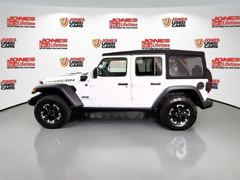 Used 2024 Jeep Wrangler Unlimited Rubicon 4xe w/ Technology Group AWD/4WD image 14