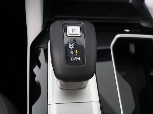 New 2025 Mitsubishi Outlander SE image 52