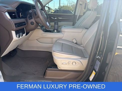 Used 2021 GMC Yukon Denali w/ Denali Premium Package image 5