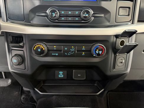 Used 2021 Ford F150 XLT RWD image 24