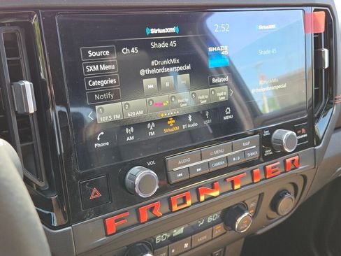 New 2025 Nissan Frontier PRO-4X w/ Pro Premium Package image 25