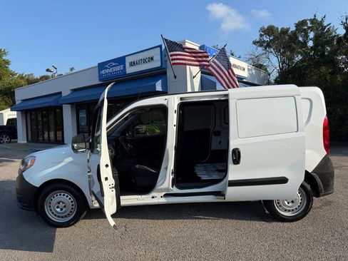 Used 2018 RAM ProMaster City Tradesman image 21