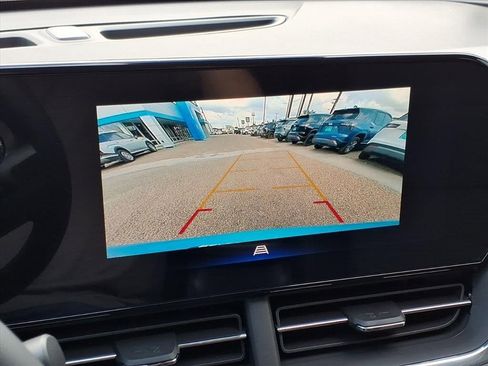 New 2026 Chevrolet Trax LT w/ Driver Confidence Package image 20