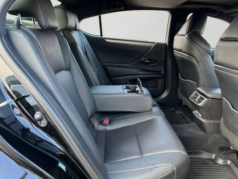 Used 2020 Lexus ES 350 F Sport w/ Accessory Package image 9