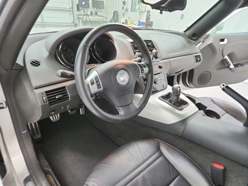 Used 2009 Saturn Sky w/ Premium Trim Package RWD image 18