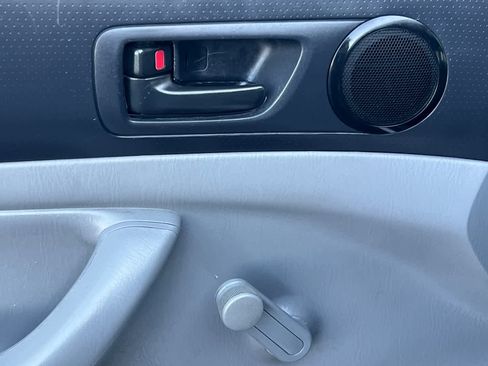 Used 2014 Toyota Tacoma 2WD Regular Cab image 13