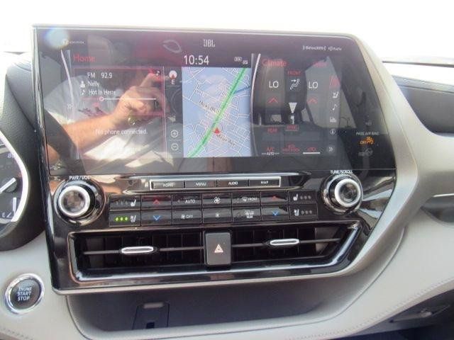 Used 2023 Dodge Durango SXT Launch Edition AWD/4WD image 40