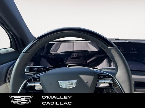 New 2026 Cadillac Vistiq Luxury w/ LPO, Floor Liner Package image 15