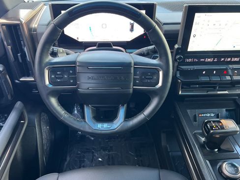 Used 2024 GMC Hummer EV 3X AWD/4WD image 16