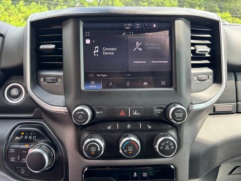 Used 2023 RAM 1500 Big Horn AWD/4WD image 16