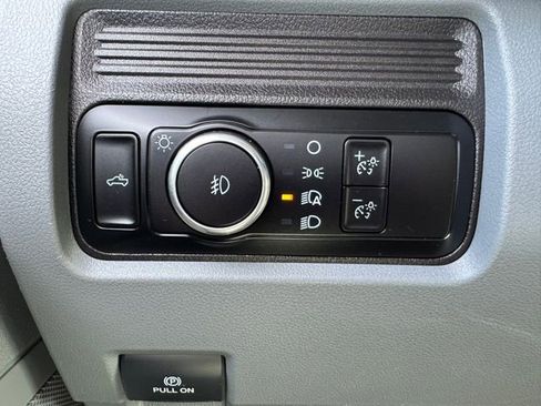 Used 2024 Ford F350 XLT AWD/4WD image 38