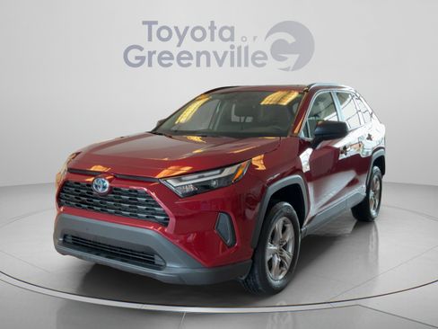 Used 2023 Toyota RAV4 LE AWD/4WD image 1