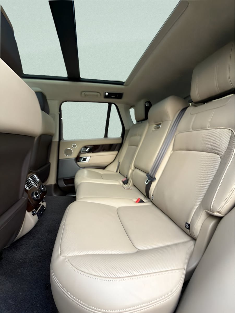 Used 2021 Land Rover Range Rover Westminster Edition AWD/4WD image 16