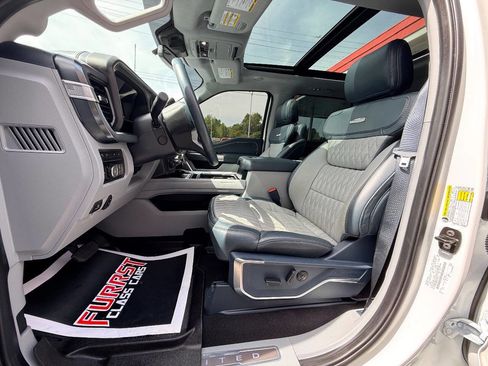 Used 2024 Ford F250 Limited w/ FX4 Off-Road Package image 23