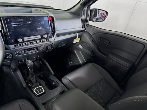 New 2026 Nissan Frontier SV w/ SV Convenience Package AWD/4WD image 20