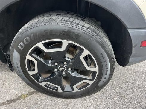 Used 2024 Ford Bronco Sport Outer Banks AWD/4WD image 14