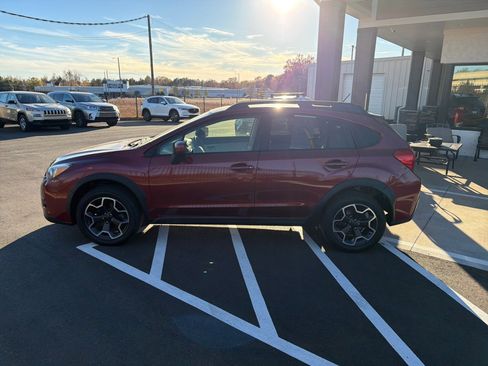 Used 2013 Subaru Crosstrek 2.0i Premium image 3