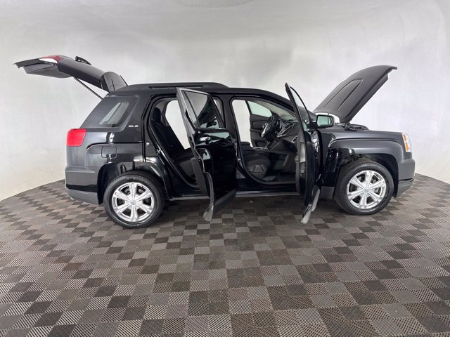 Used 2017 GMC Terrain SLE AWD/4WD image 15