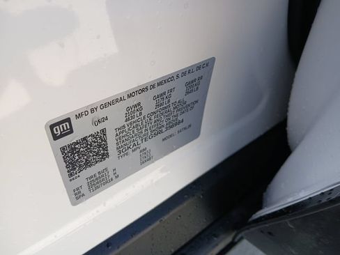 Certified 2024 GMC Terrain SLE w/ Driver Convenience Package AWD/4WD image 41
