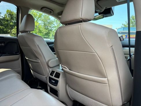 Used 2020 Honda Pilot EX-L image 23