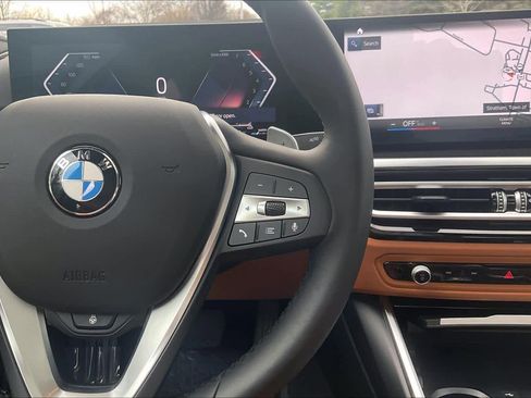 Used 2024 BMW 330i xDrive Sedan w/ Premium Package image 24