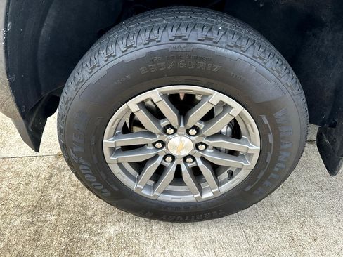 Used 2023 Chevrolet Colorado LT w/ LT Convenience Package II image 6