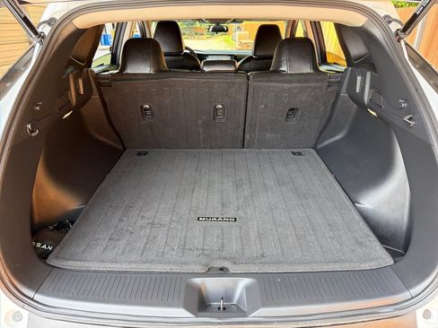 Used 2025 Nissan Murano SV FWD image 31