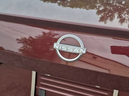 Used 2024 Nissan Altima 2.5 SV FWD image 10