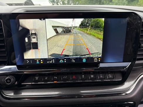 Used 2026 Chevrolet Silverado 2500 ZR2 AWD/4WD image 38
