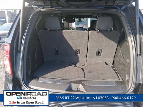 Used 2022 Chevrolet Tahoe High Country image 9