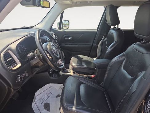Used 2017 Jeep Renegade Limited AWD/4WD image 9