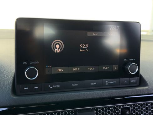 Used 2023 Honda Civic Sport Touring image 21