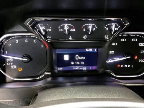 Used 2019 GMC Sierra 1500 SLT image 18