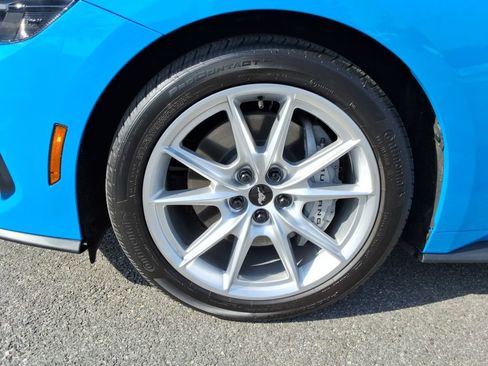 Used 2025 Ford Mustang GT Premium image 10