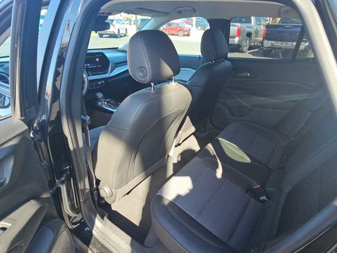 Used 2024 Chevrolet Trax LT w/ Driver Confidence Package FWD image 26