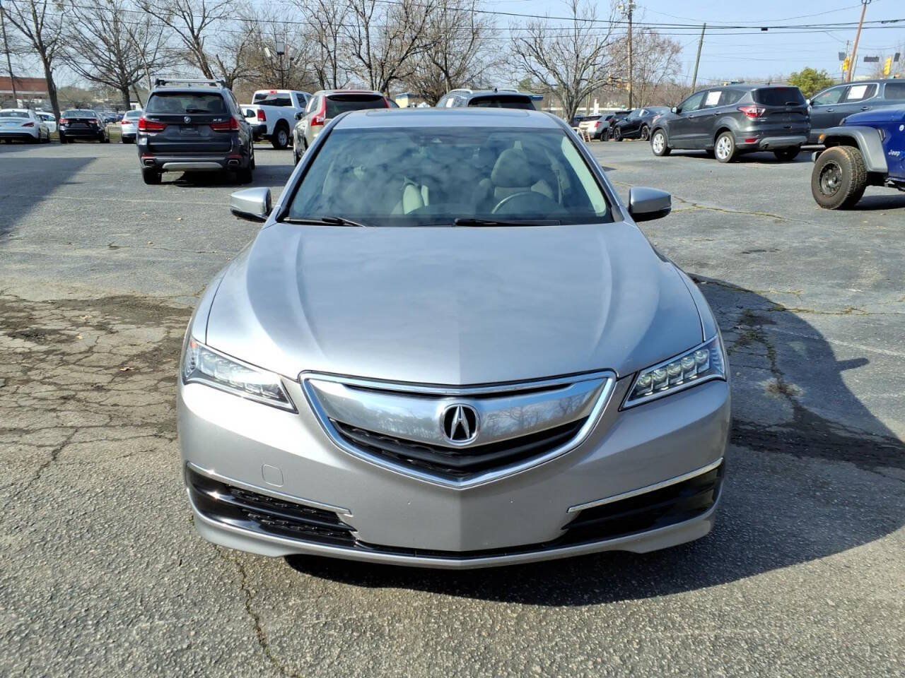 Used 2017 Acura TLX w/ Technology Package FWD image 9